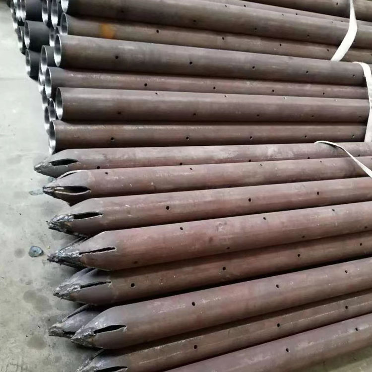 荷塘边坡支护注浆管